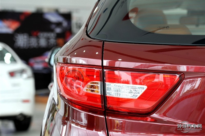 2015款 1.5T 手動豪華型