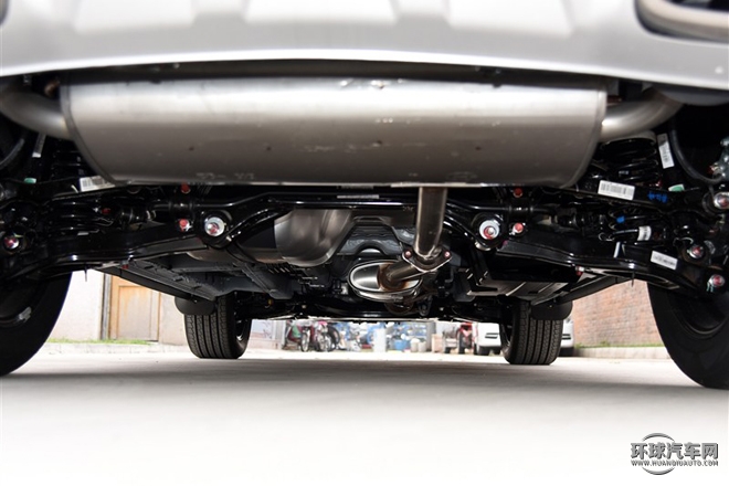 2015款 1.5T 手動精英型