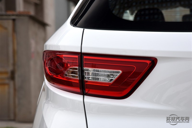 2015款 1.5T 手動精英型