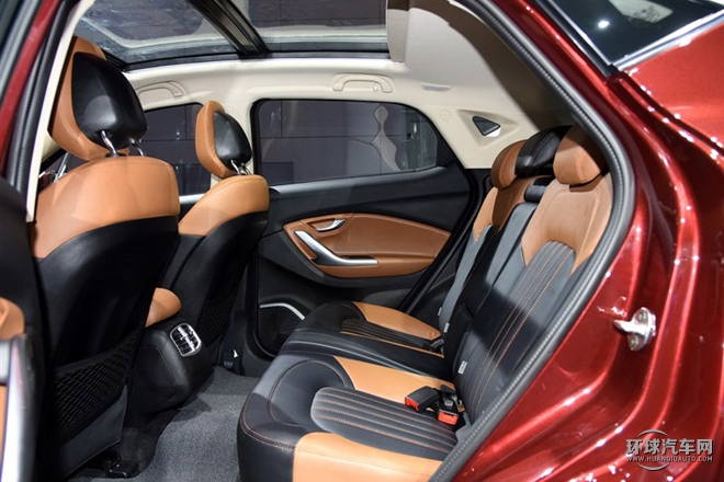 2015款 1.5T 手動舒適型