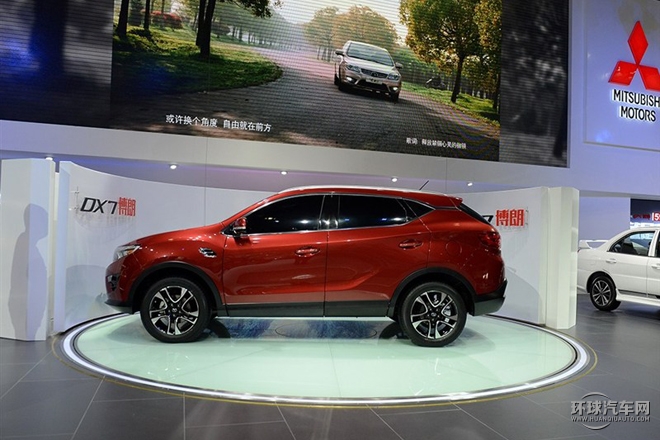 2015款 1.5T 手動舒適型