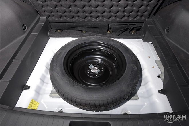 2015款 1.5T 手動尊貴型