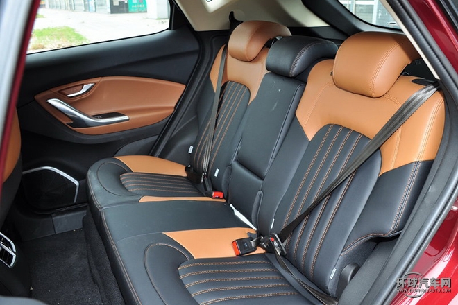 2015款 2.0T 手動運動豪華型