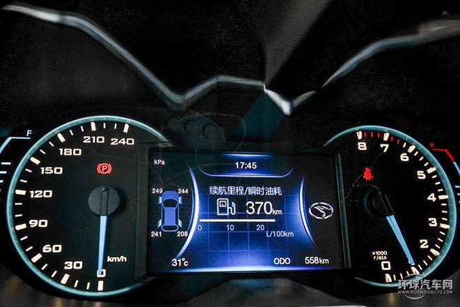 2015款 2.0T 手動運動旗艦型