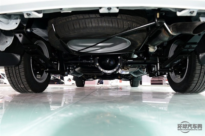 2015款 2.0L 豪華型