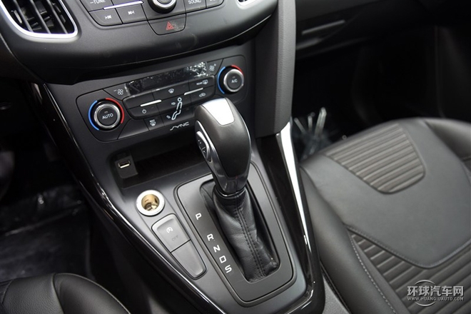 2015款 兩廂 1.5L GTDi 自動精英型