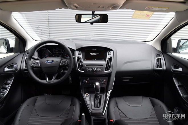 2015款 三廂 1.6L 自動舒適型