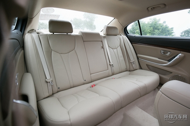 2015款 1.8T 豪華版