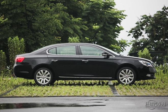 2015款 1.8T 豪華版