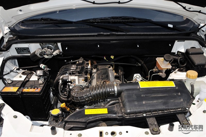 2015款 1.2L 紀(jì)念版 標(biāo)準(zhǔn)型