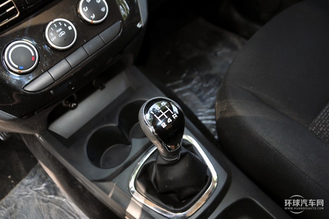 2015款 1.2L 紀念版 標準型