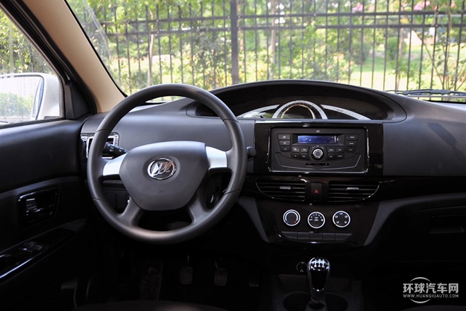 2015款 1.2L 紀念版 標準型