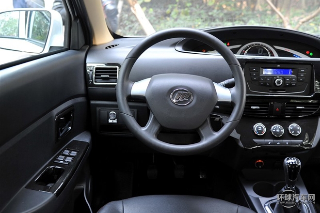 2015款 1.2L 紀念版 舒適型