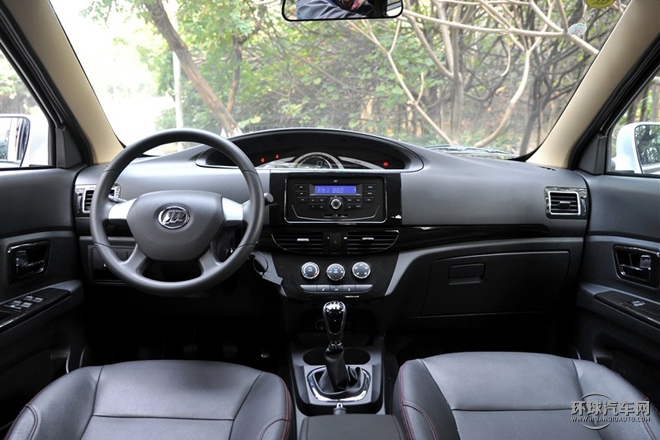 2015款 1.2L 紀(jì)念版 舒適型