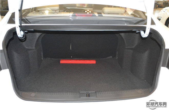 榮威360T 1.5T 自動(dòng)豪華版