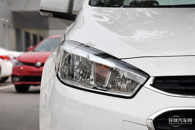 2016款 1.4T 自動(dòng)兩驅(qū)豪華型