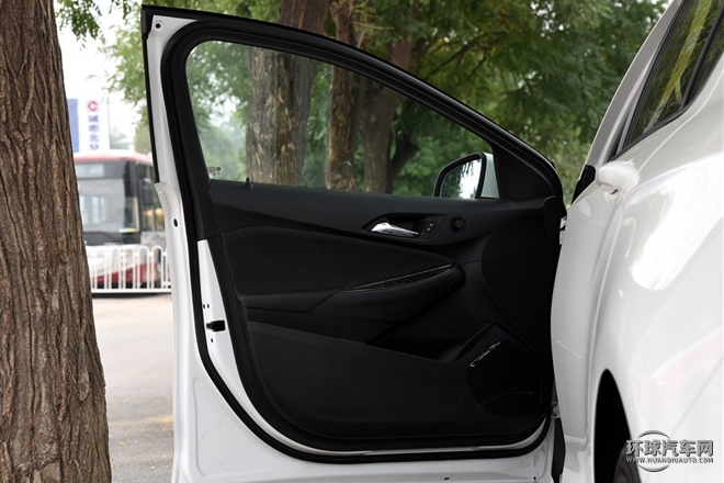 2016款 1.4T 自動兩驅(qū)舒適天窗版