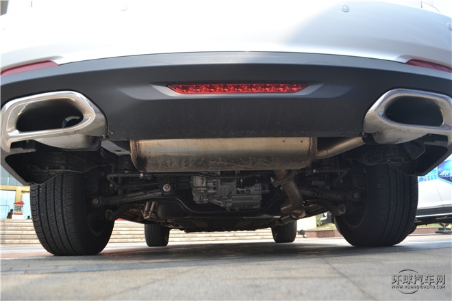 2015款 2.0T 四驅尊貴型