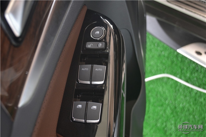 2015款 2.0T 四驅豪華型