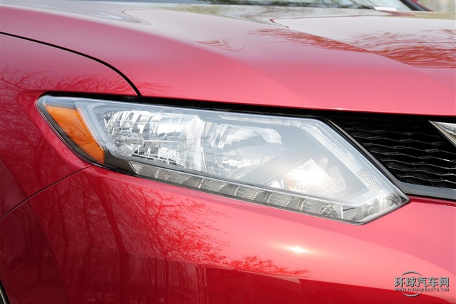 2015款 2.0L CVT舒適MAX版 2WD