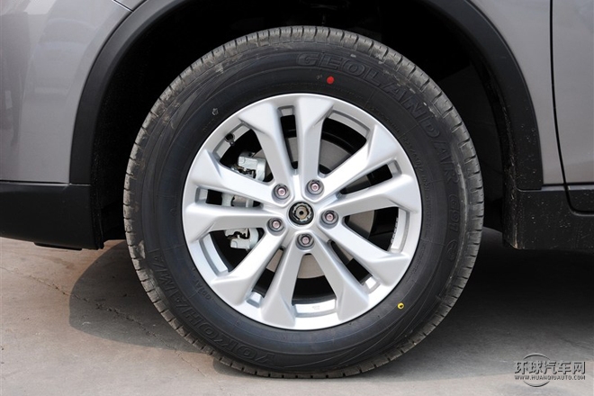 2015款 2.5L CVT領(lǐng)先MAX版 4WD