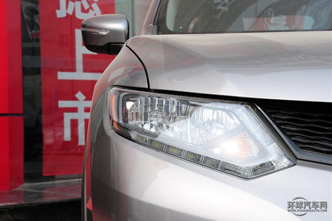 2015款 2.5L CVT領(lǐng)先MAX版 4WD