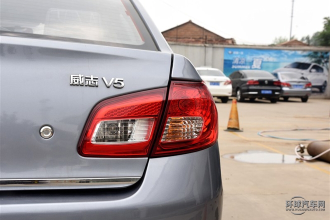 2015款 1.5L 自動(dòng)精英型