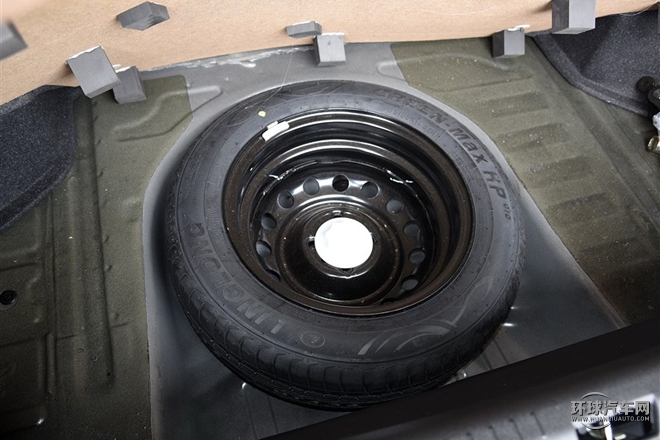 2015款 1.5L 自動(dòng)進(jìn)取型