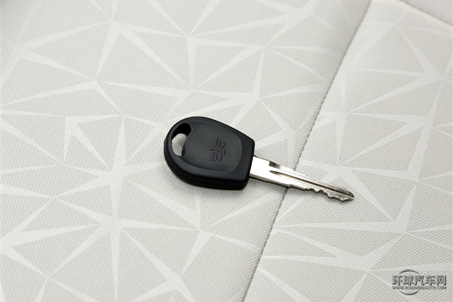 2015款 1.5L 自動進(jìn)取型