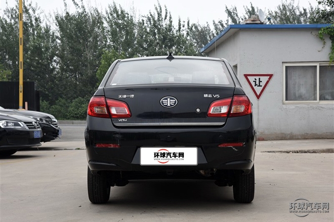 2015款 1.5L 自動(dòng)進(jìn)取型