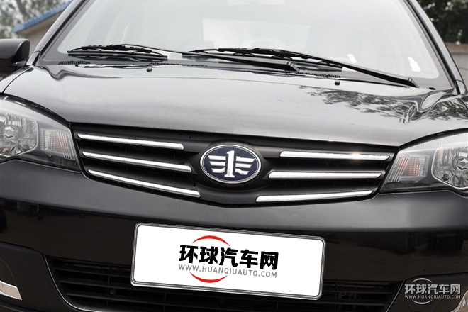 2015款 1.5L 自動進取型