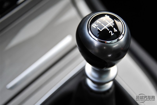 2015款 1.5T 手動(dòng)豪華型