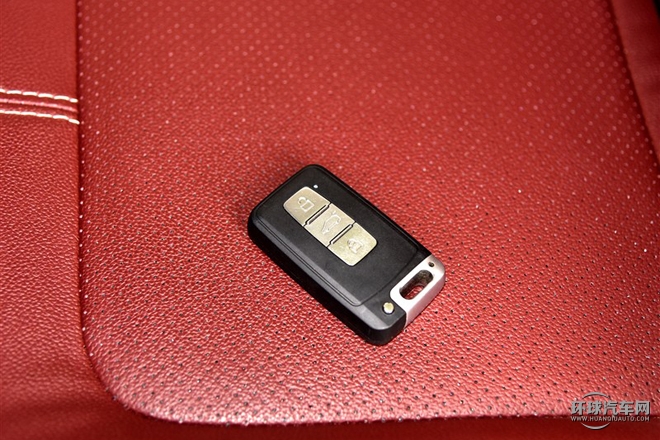 2015款 1.5T 手動旗艦型