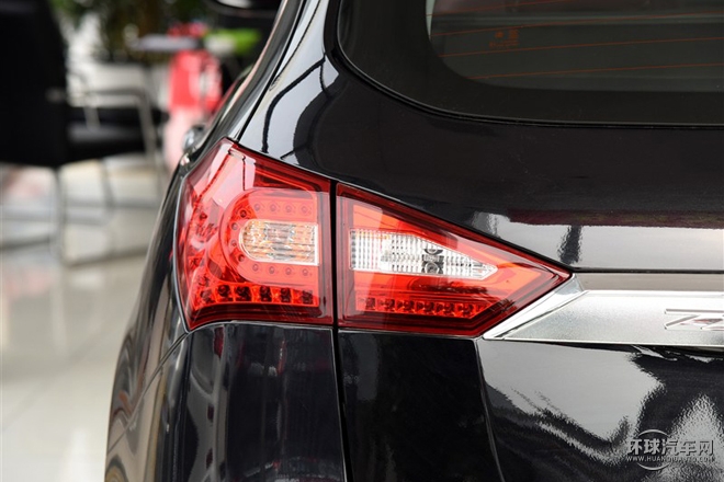 2015款 1.5T 手動旗艦型