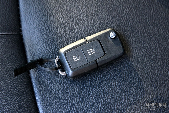 2015款 1.5T 手動(dòng)尊貴型