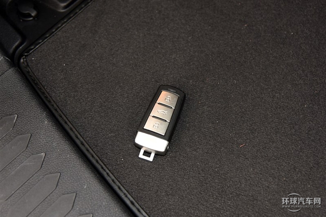 2015款 2.0T 手動旗艦型