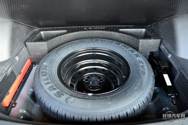 2015款 2.0T 自動(dòng)旗艦型