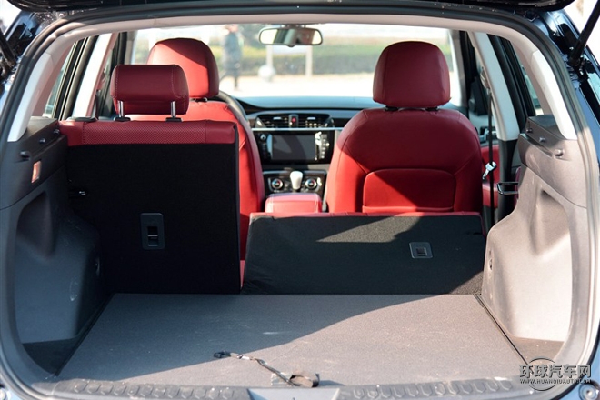 2015款 2.0T 自動旗艦型