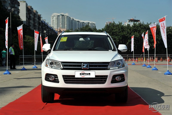 2015款 2.0T 自動(dòng)尊貴型