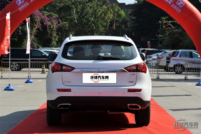 2015款 2.0T 自動尊貴型