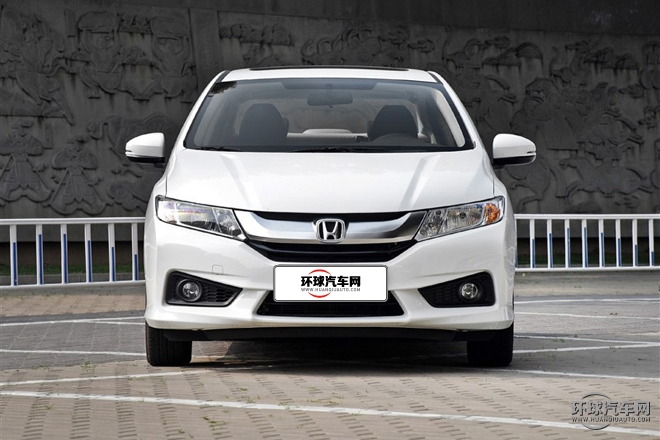 2015款 1.5L CVT豪華版