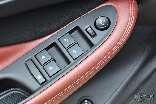 2016款 28T 四驅精英型