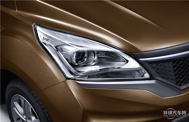 2015款 1.5L 手動舒適型