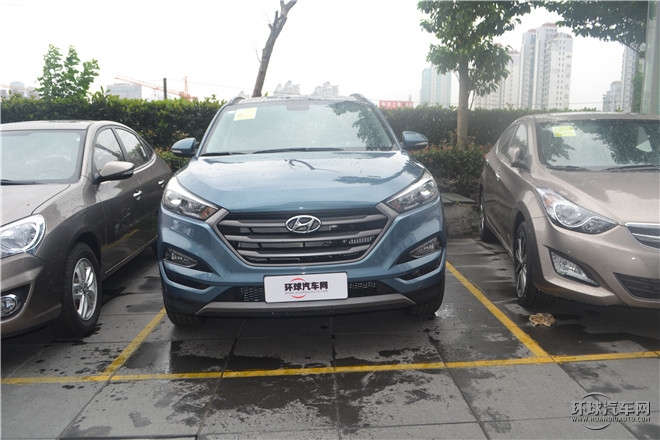 2015款 2.0L 自動兩驅舒適型