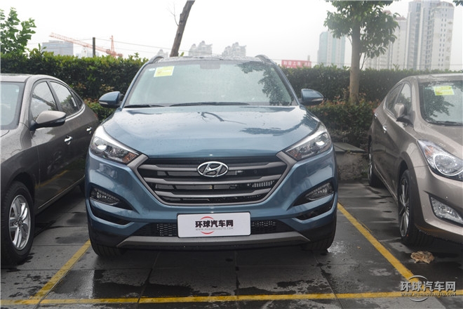 2015款 2.0L 手動兩驅舒適型