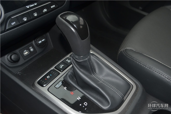 2015款 1.6L 自動兩驅時尚型GS