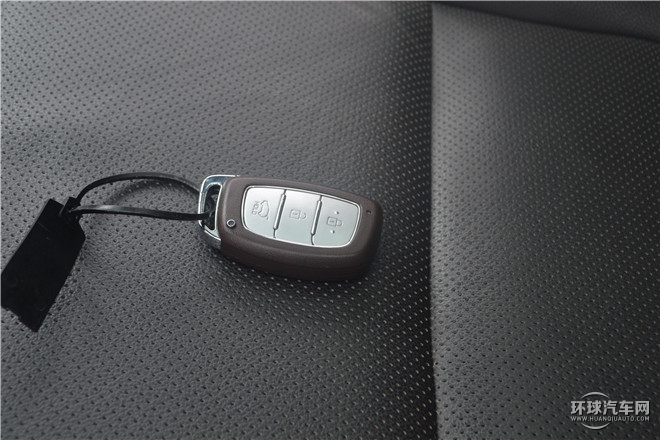 2015款 1.6L 自動兩驅時尚型GS