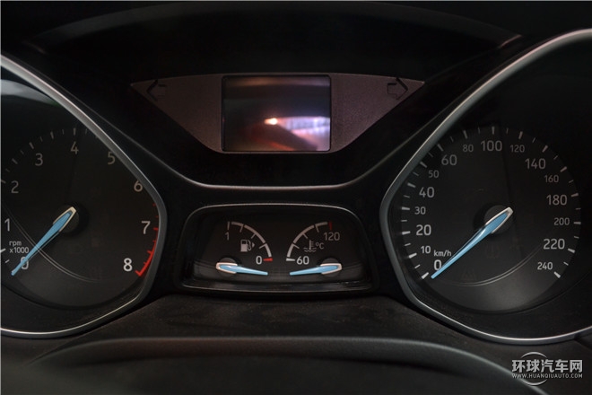 2015款 三廂 1.0L GTDi 手動超能風尚型