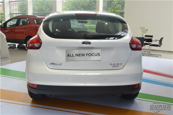 2015款 三廂 1.6L 手動舒適型