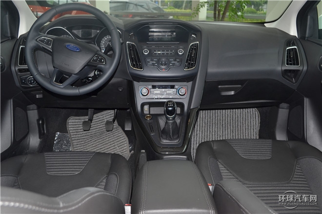 2015款 三廂 1.6L 手動舒適型